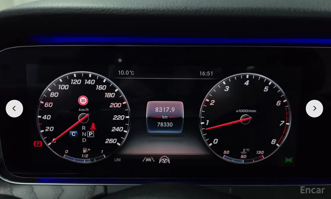 مرسيدس E-CLASS E300