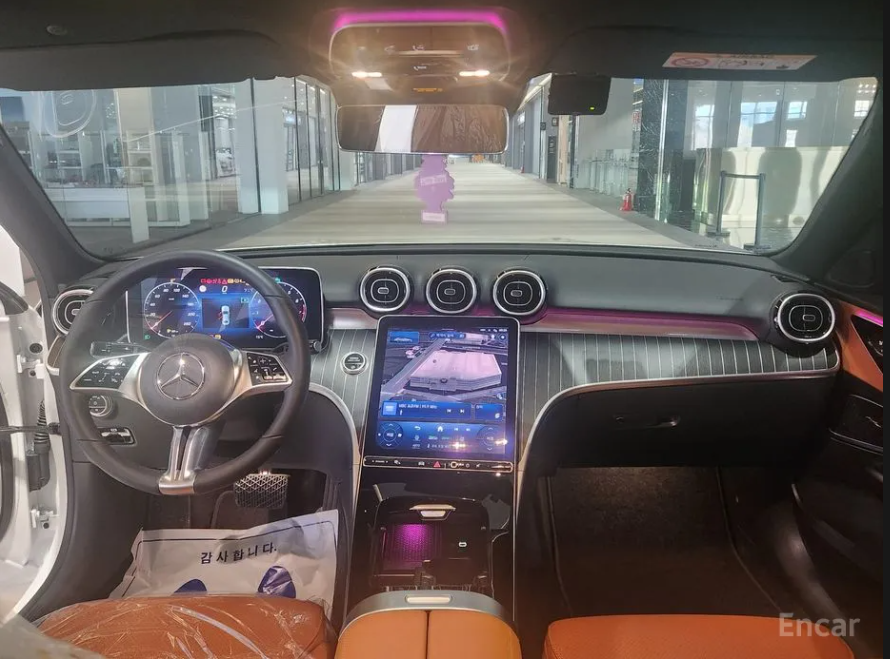 مرسيدس C300 فورماتك