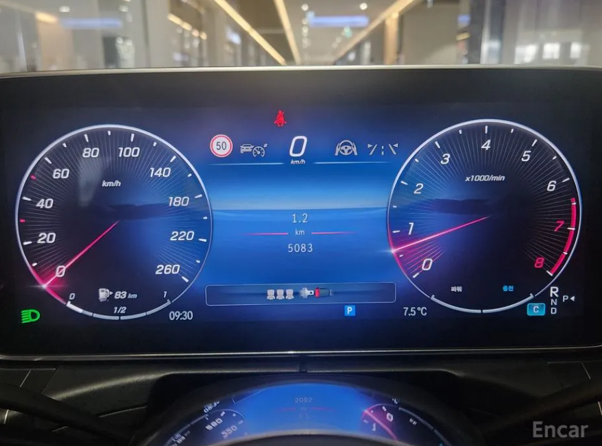 مرسيدس C300 فورماتك