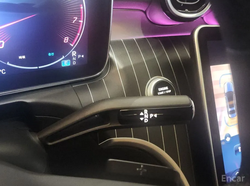 مرسيدس C300 فورماتك