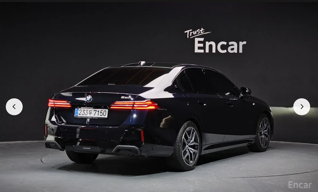 بي إم دبليو BMW 520i  الفئة الخامسة