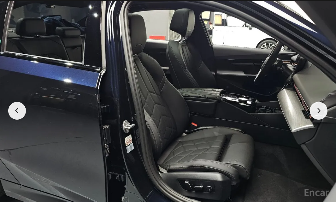 بي إم دبليو BMW 520i  الفئة الخامسة