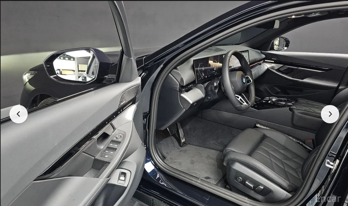 بي إم دبليو BMW 520i  الفئة الخامسة