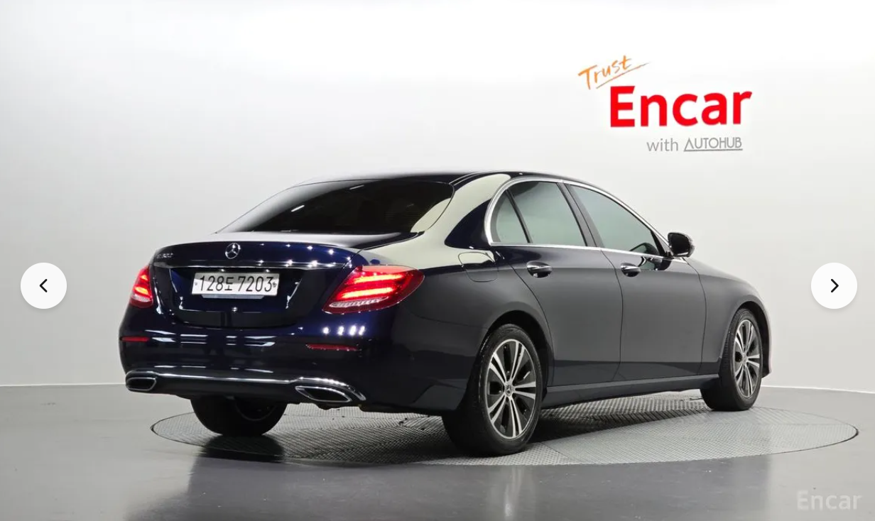 مرسيدس E-CLASS E300