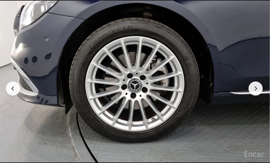 مرسيدس E-CLASS E250