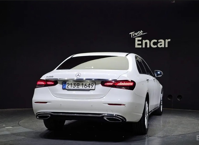 مرسيدس E250