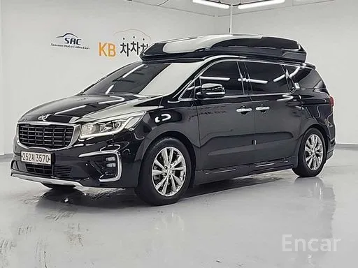 كيا كارنفال 9 راكب