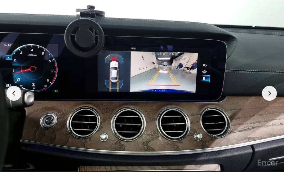 مرسيدس E-CLASS E250